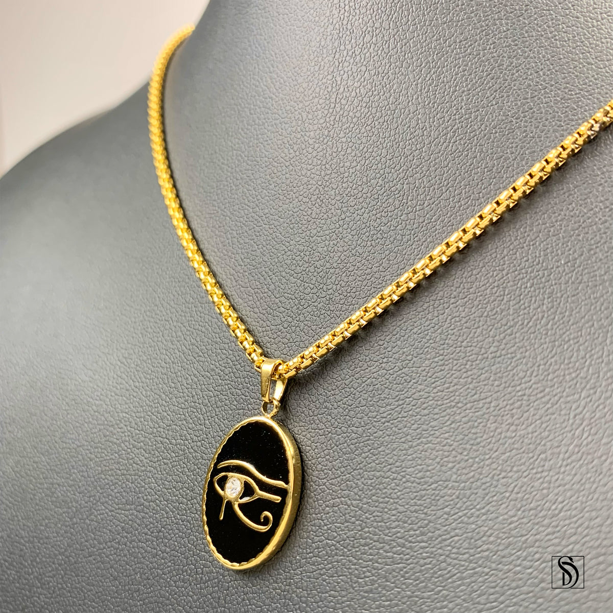 Eye Of Horus Egyptian Pharos Eye Necklace
