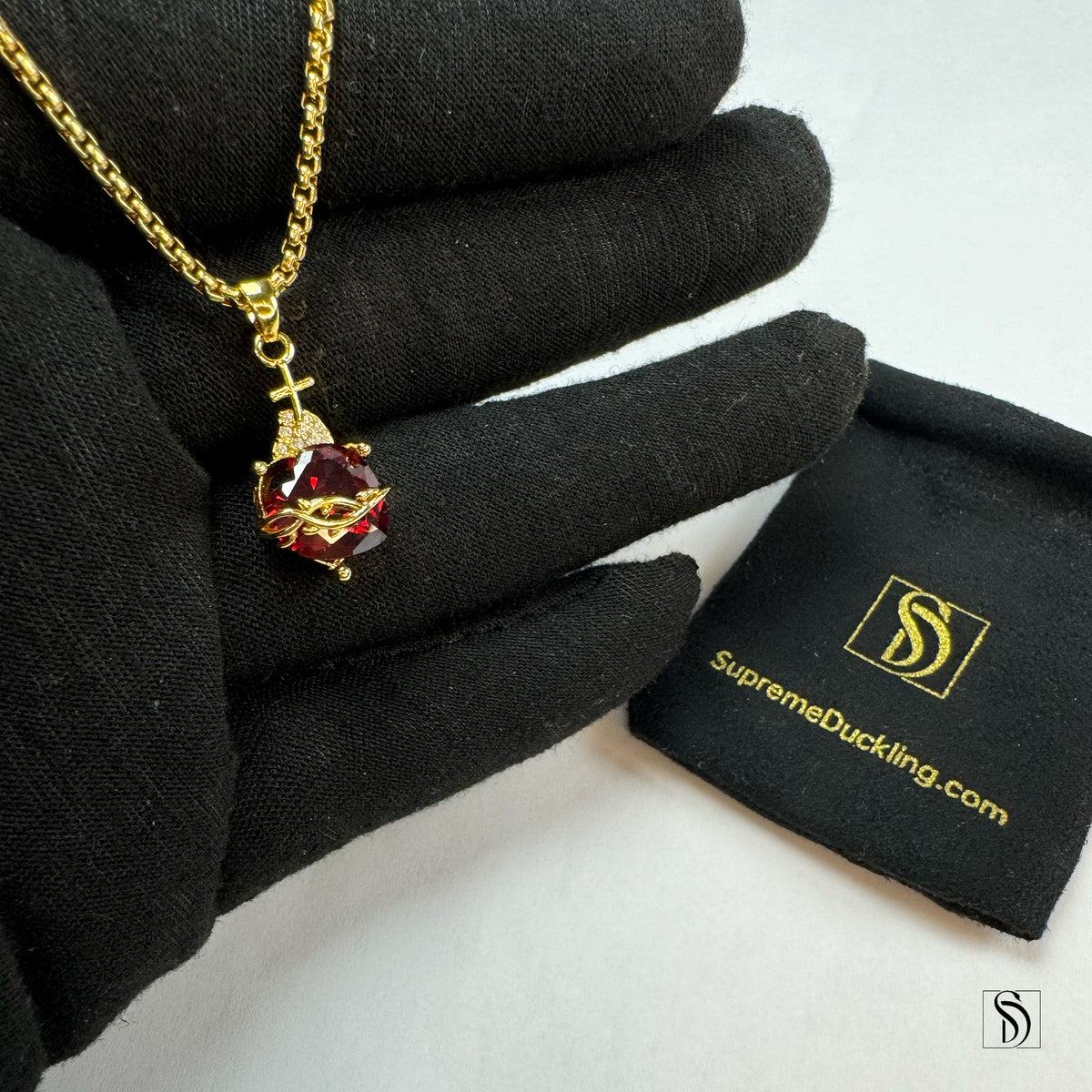 Gold Eye of Horus Red Gemstone Egyptian Ankh Key Of Life Pendant Necklace