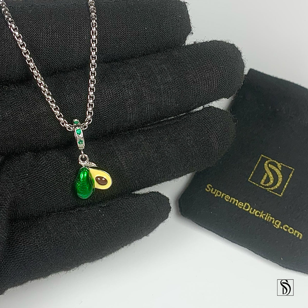 Green Avocado Gemstones Pendant Necklace