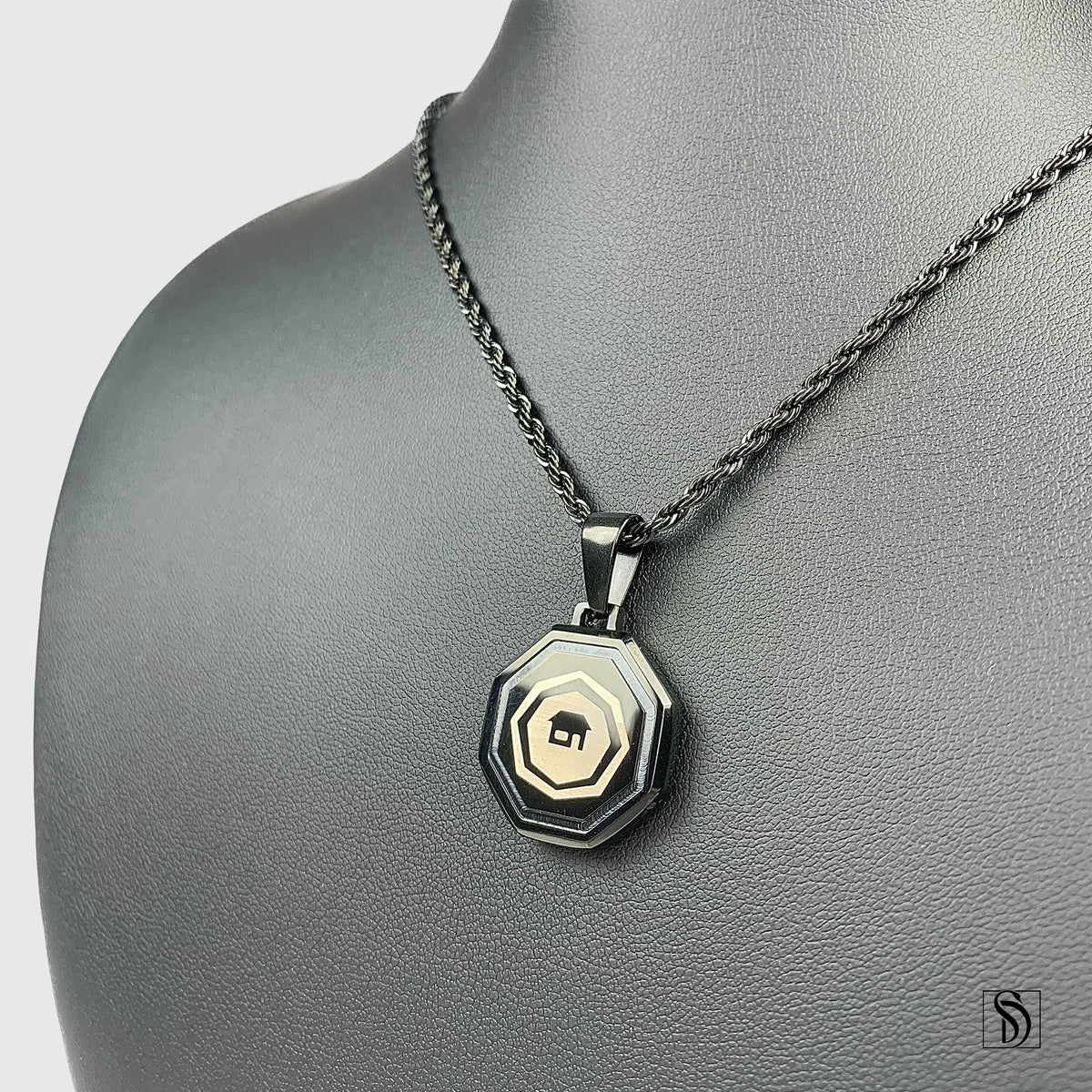 Teleport To House Magic Tablet Pendant Necklace