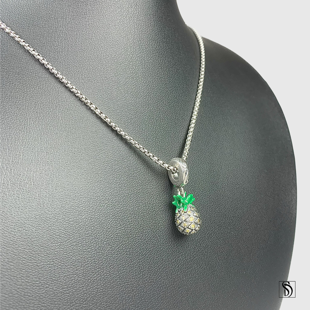 Pineapple Gemstones Pendant Necklace