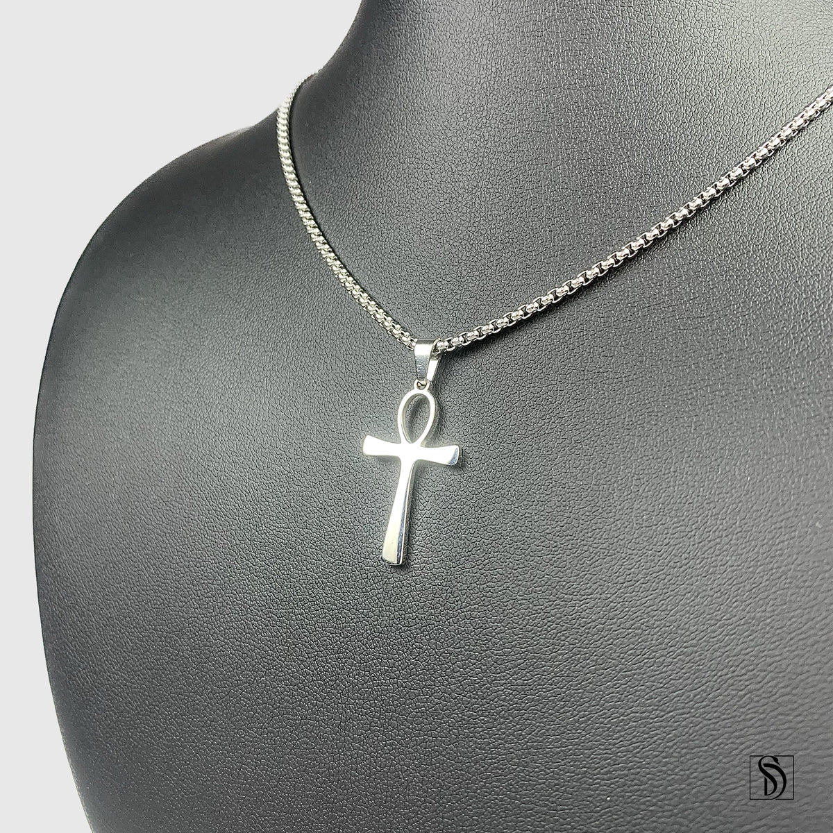 Silver Egyptian Ankh Pendant Necklace