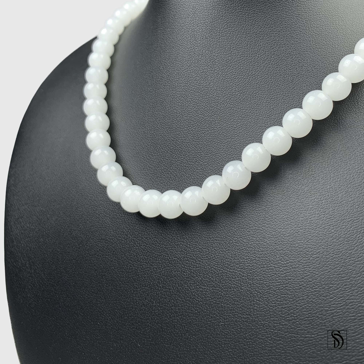 Natural White Jade Beaded Necklace
