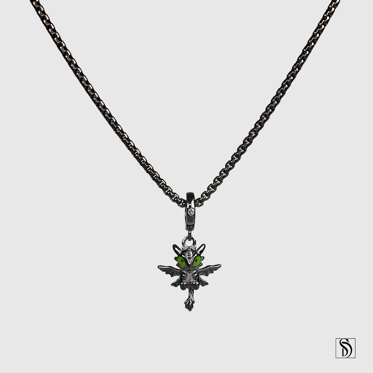 Night Fury Black Pendant Box Chain Necklace