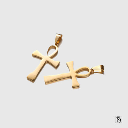 Gold Egyptian Ankh Pendant Necklace