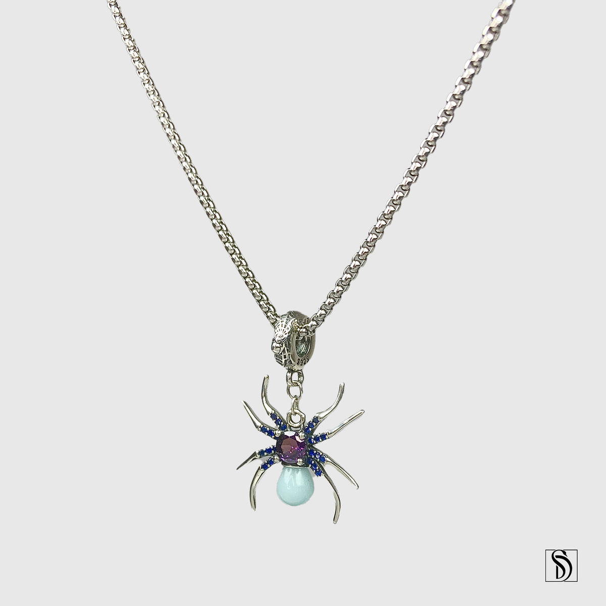 Luminous Spider Pendant Necklace