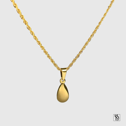 18K Gold Teardrop Pendant Necklace