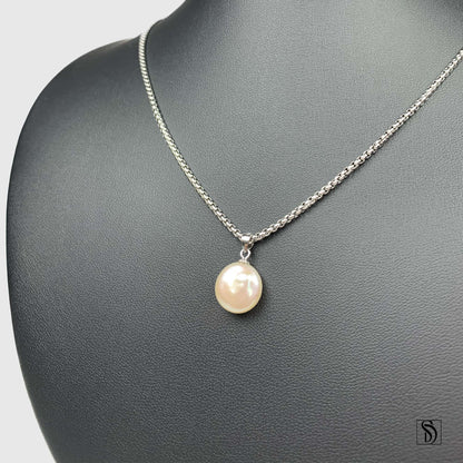 Natural Pearl Pendant Necklace