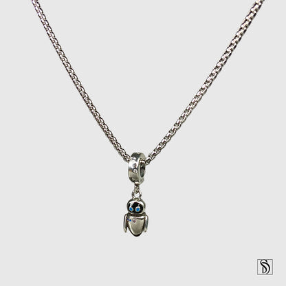 EVE Pendant Necklace