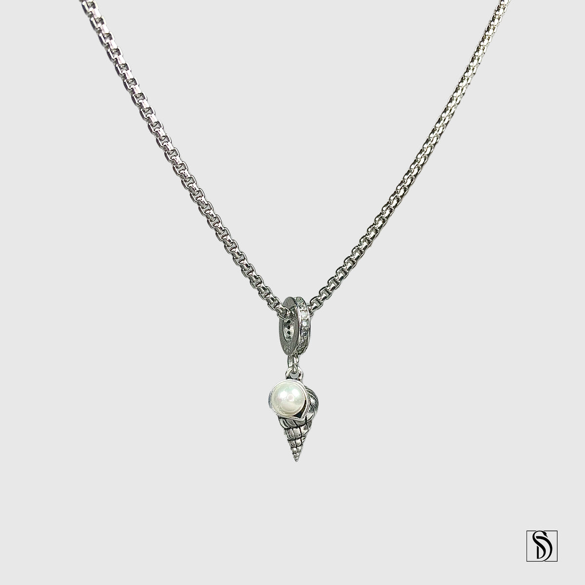 Silver Pearl Sea Shell Pendant Necklace