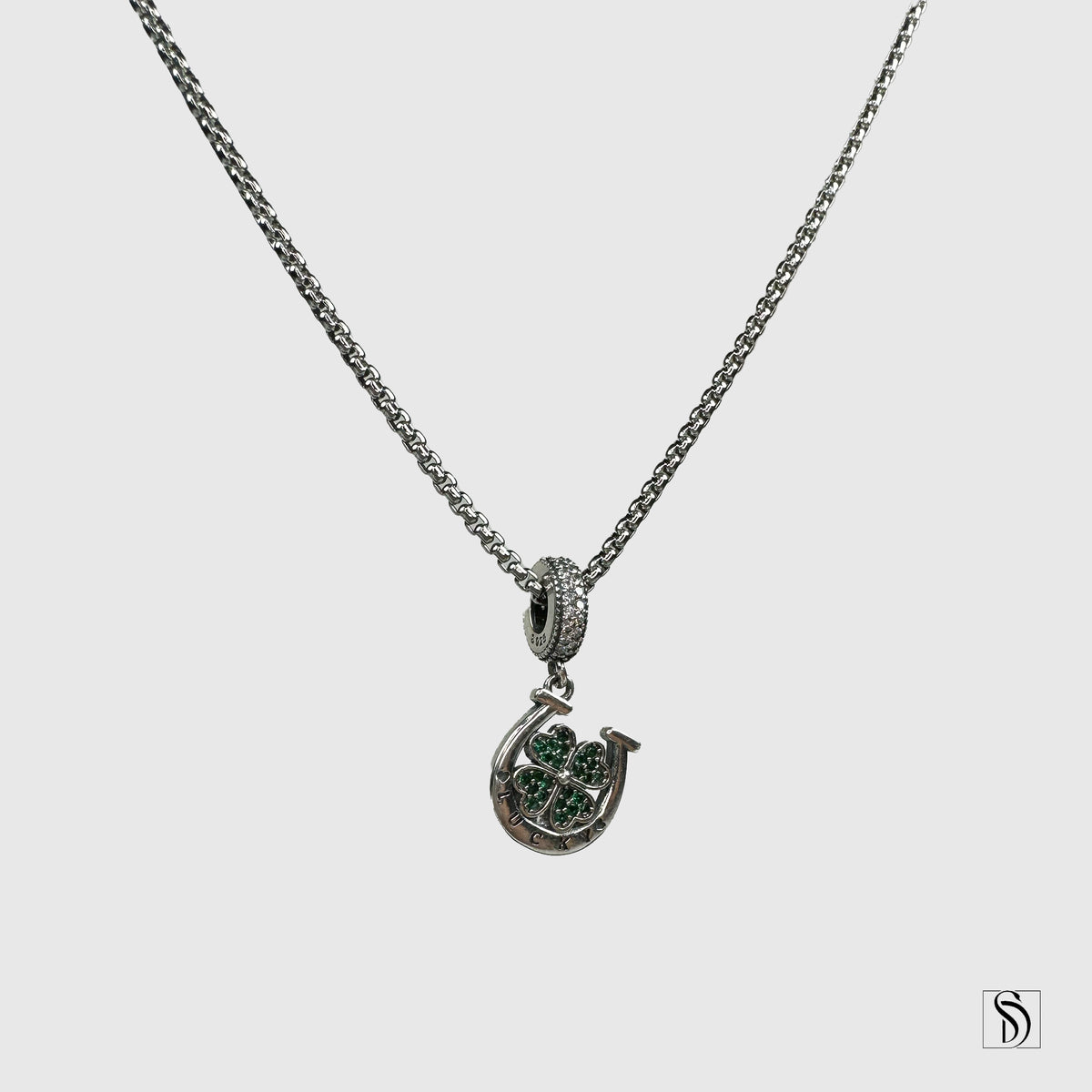 Lucky Four Leaf Clover Horse Shoe Pendant Necklace