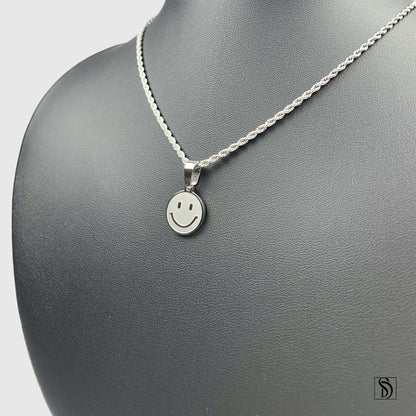 Smiley Face Emoji Necklace (2 colors)